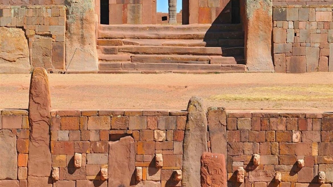 LE SITE ARCHÉOLOGIQUE DE TIWANAKU